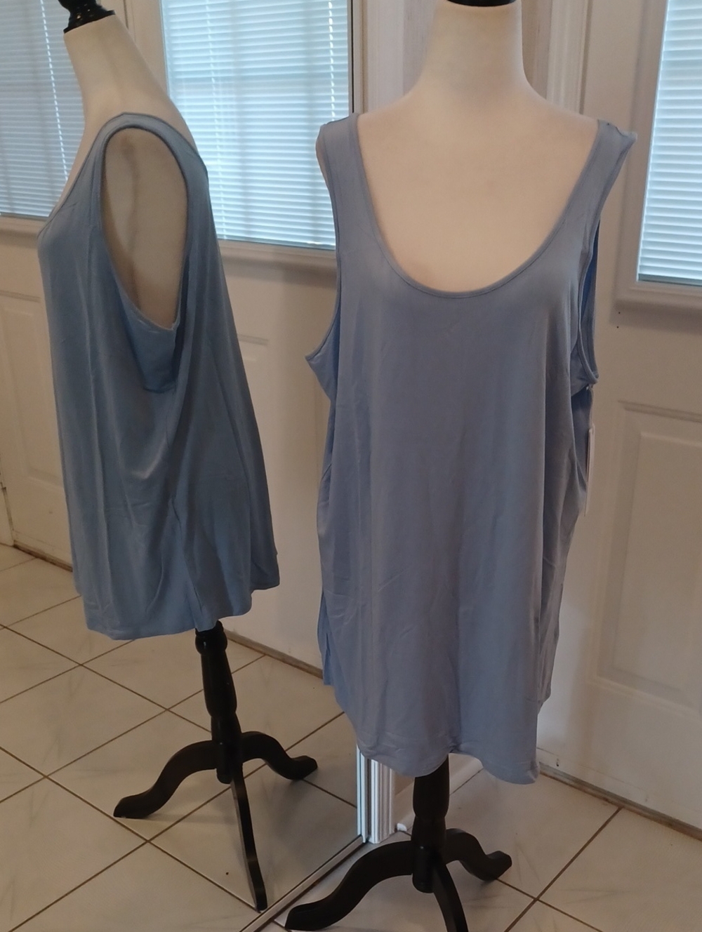 4/$80 New Sweettops Light Blue Layering Tank Top - Size 3X